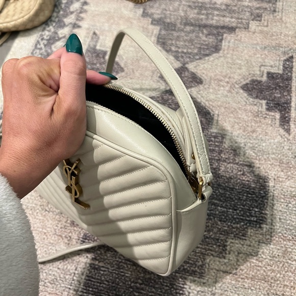 Saint Laurent Lou Camera Bag - Picture 10 of 11